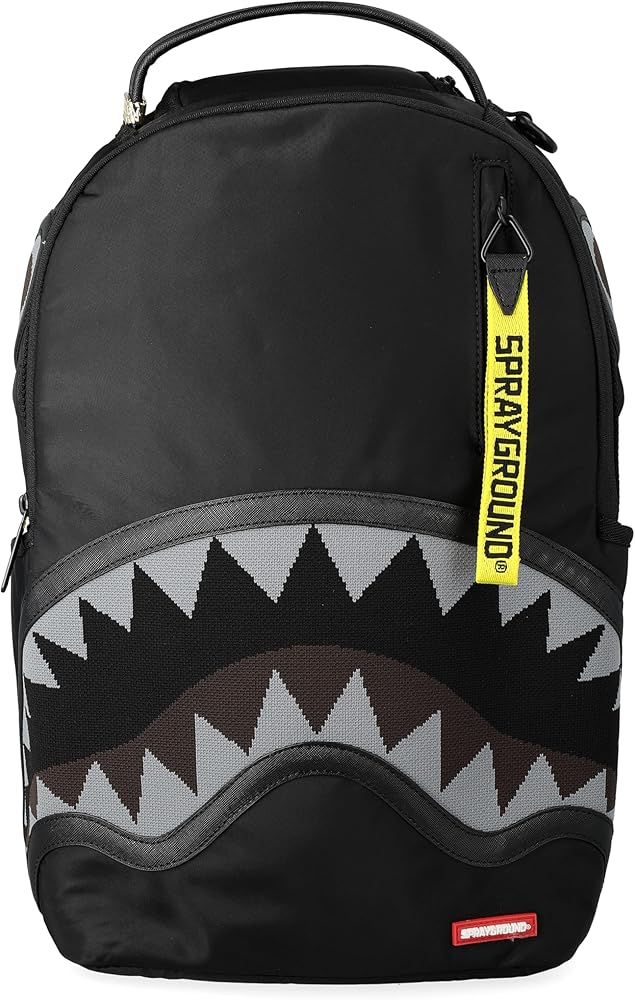 sprayground-zaini-247non-1.jpg SPRAYGROUND Zaino Shark Central Yellow Tape in tessuto tecnico nero : Amazon.it: Moda - immagine 1