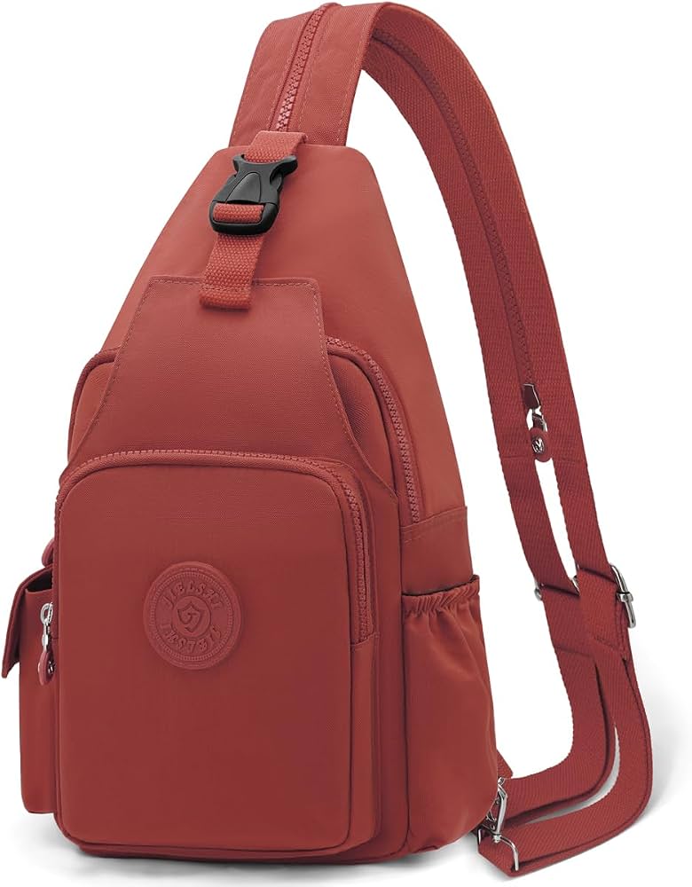 zaino-amazon-317snm-1.jpg REETEE Zaino Monospalla Impermeabile Uomo Donna Sling Bag Borsa Monospalla Piccole Borse Petto Borsa Crossbody per Sport, Trekking, Ciclismo e Viaggi (Vino Rosso) : Amazon.it: Moda - immagine 1