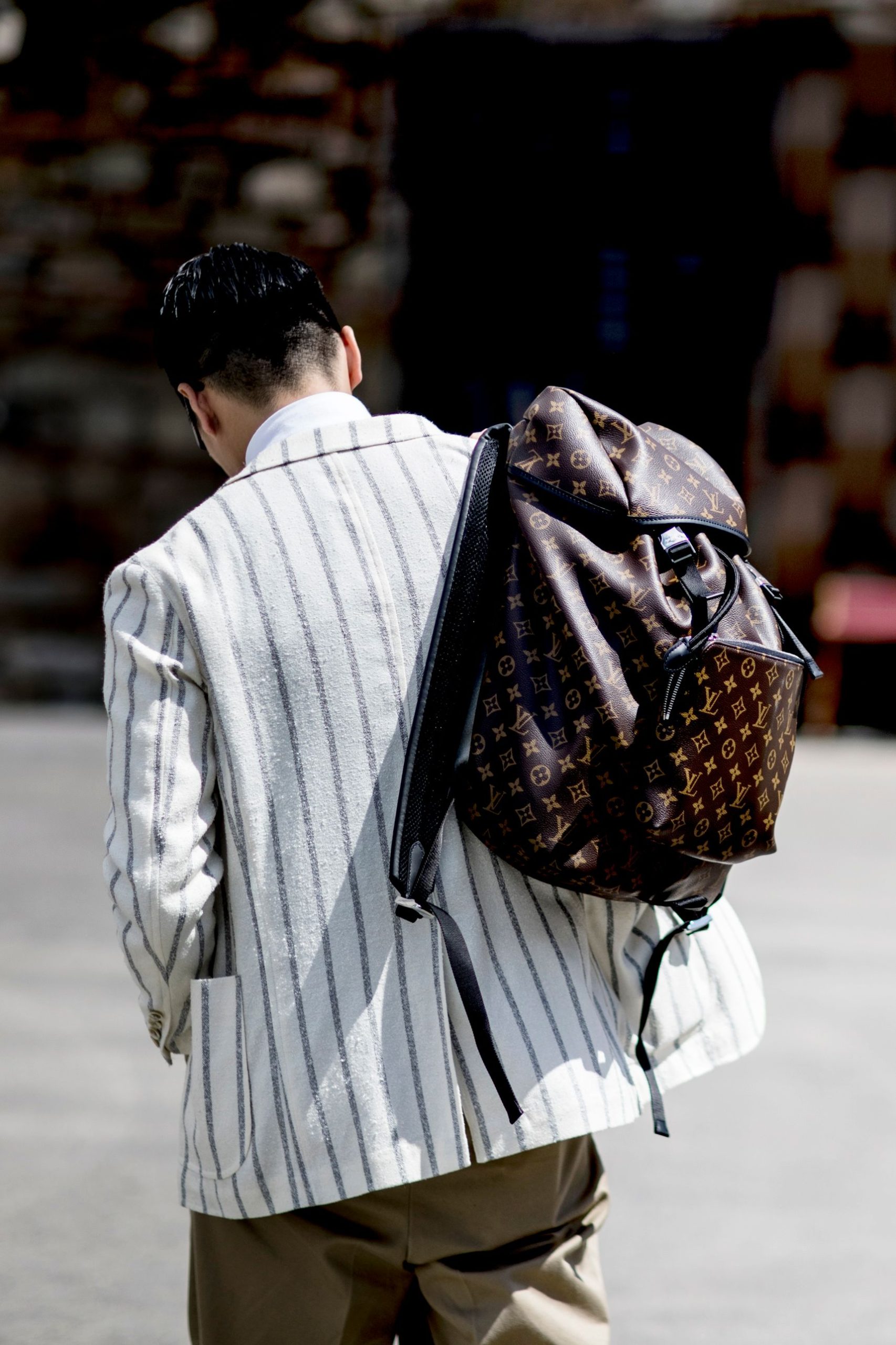 zaino-da-lavoro-uomo-542ckc-1.jpg Zaino da lavoro uomo 2021: i modelli di tendenza da scegliere | Vogue Italia - immagine 1