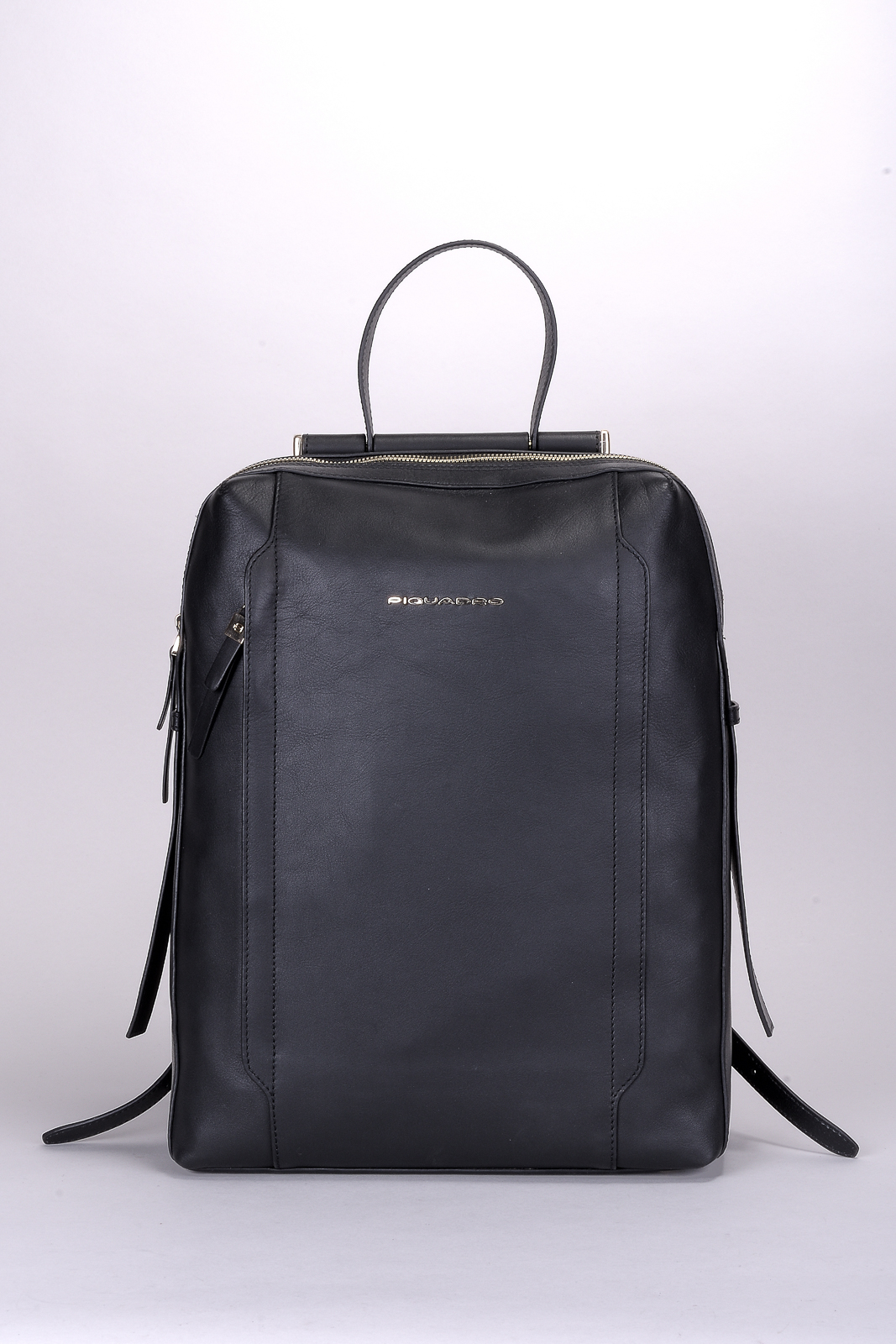 zaino-donna-porta-pc-737qpf-1.jpg Piquadro Zaino donna porta computer e porta iPad Black - immagine 1