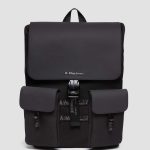 Zaino in pelle gommata Kiev di colore Black | Dr. Martens