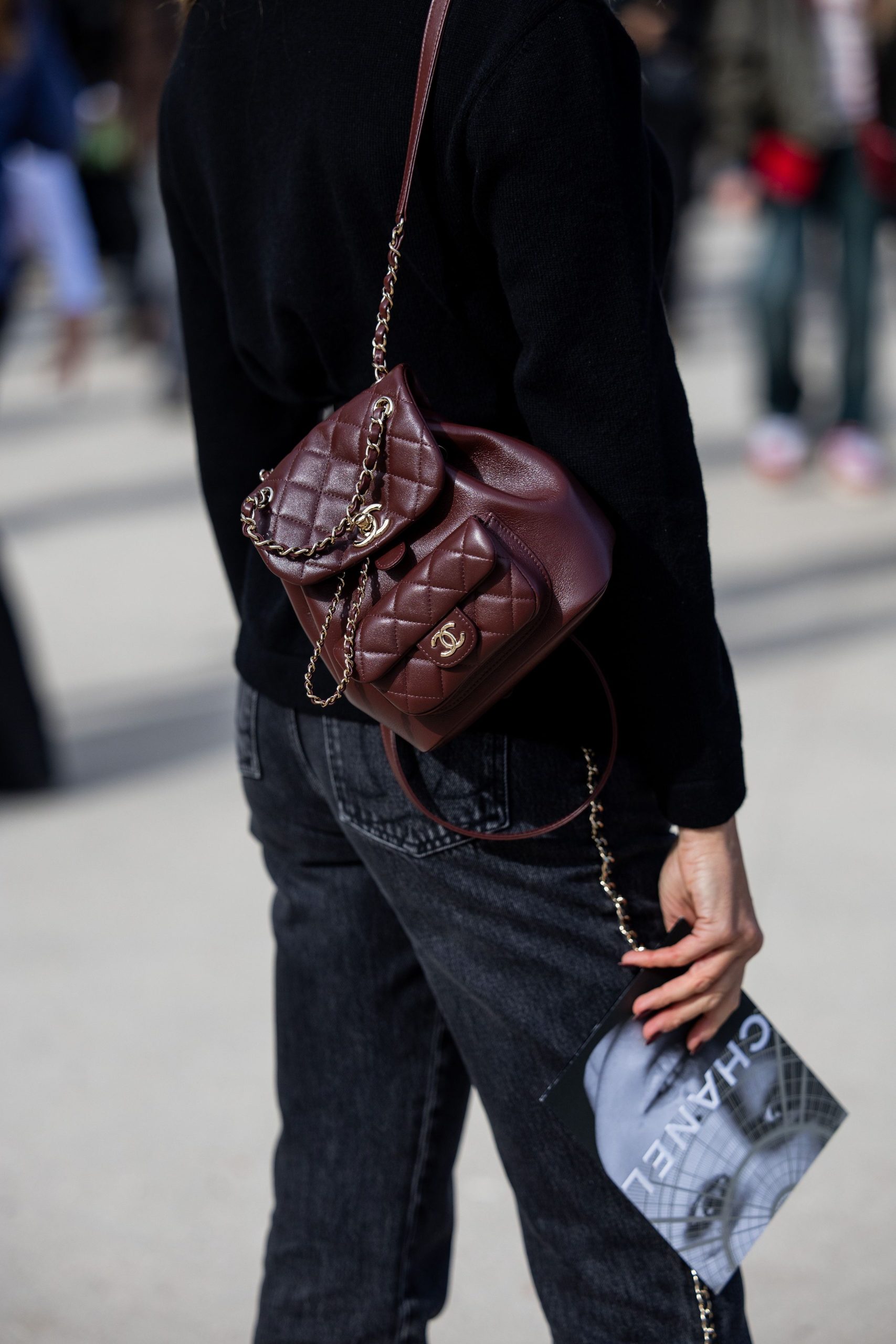 zaino-elegante-donna-445cyi-1.jpg Zaino elegante, 10 modelli di tendenza del 2025 per donne smart | Vogue Italia - immagine 1